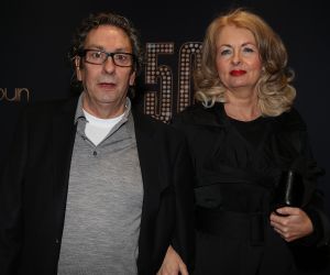 18-11-2014 SHOWBIZZ; ANDRE VAN DUIN OP ZIJN EIGEN GALA ANDRE VAN DUIN 50. Andre kreeg oa. de Frans Banninck penning van burgemeester Eberhard van der Laan. Vele gasten waren aanwezig op het gala voor Andre.
foto: Albert den Iseger