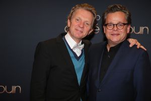 18-11-2014 SHOWBIZZ; ANDRE VAN DUIN OP ZIJN EIGEN GALA ANDRE VAN DUIN 50. Andre kreeg oa. de Frans Banninck penning van burgemeester Eberhard van der Laan. Vele gasten waren aanwezig op het gala voor Andre.
foto: Albert den Iseger