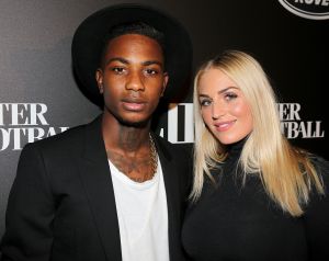 15-11-2014 SHOWBIZZ; LIFE AFTER FOOTBALL FASHION PLAYER AWARD 2014. Genomineerd waren NIGEL DE JONG-ELJERO ELIA EN RUUD BOYMANS. NIgel de Jong won de award en werd direct gefeliciteerd door zijn beeldschone vrouw Winonah de Jong. Het feest duurde tot 5 uur in de morgen. De lokatie HARBOUR CLUB AMSTERDAM.
foto: Albert den Iseger