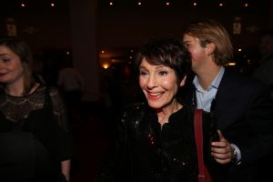 18-11-2014 SHOWBIZZ; ANDRE VAN DUIN OP ZIJN EIGEN GALA ANDRE VAN DUIN 50. Andre kreeg oa. de Frans Banninck penning van burgemeester Eberhard van der Laan. Vele gasten waren aanwezig op het gala voor Andre.
foto: Albert den Iseger