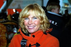 11-11-2021 SHOWBIZZ; ANITA WITZIER IS DEZE WEEK 60 JAAR GEWORDEN.Anita maakt al 30 jaar tv programma-s en is deze week 60 jaar geworden. van harte gefeliciteerd. Even een foto van Anita uit 11-11-2001 dus 20 jaar geleden.
foto: Albert den Iseger