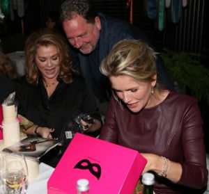 02-11-2021 SHOWBIZZ; FIDAN EKIZ WINT STRONG WOMAN AWARD 2021. DEEL 2.
foto: Albert den Iseger