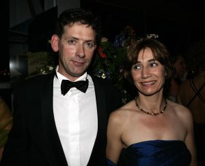 23-10-2005 SHOWBIZZ; JAN SMIT WINT 40STE TELEVIZIER -RING. Het publiek heeft gestemd en niet een academie van hoge heren en wijze dames. Jan Smit won de 40ste ring voor zijn programma Gewoon Jan Smit.Verdere winnaars waren Wendy van Dijk won dit jaar een Zilveren Televizier ster, Sipke Jan Bousema een Gouden Stuiver en Jochem van Gelder won ook een zilveren ster. Vele bekenden uit de TV wereld waren aanwezig en het was ook een gala van de mooiste jurken. 
foto: Albert den Iseger