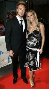 23-10-2005 SHOWBIZZ; JAN SMIT WINT 40STE TELEVIZIER -RING. Het publiek heeft gestemd en niet een academie van hoge heren en wijze dames. Jan Smit won de 40ste ring voor zijn programma Gewoon Jan Smit.Verdere winnaars waren Wendy van Dijk won dit jaar een Zilveren Televizier ster, Sipke Jan Bousema een Gouden Stuiver en Jochem van Gelder won ook een zilveren ster. Vele bekenden uit de TV wereld waren aanwezig en het was ook een gala van de mooiste jurken. 
foto: Albert den Iseger