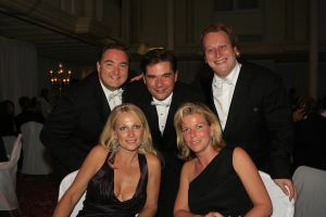 30-09-2006 SHOWBIZZ: THE QUALITY OF LIFE GALA THEMA IN DE WOLKEN TE NOORDWIJK. 
Gala avond ten baten van en onderzoek naar kinderkanker. 
foto: Albert den Iseger.