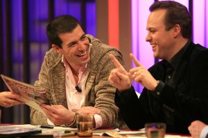 18-10-2006 SHOWBIZZ; ENTERTAINMENT LIVE MET FRANS BAUER ALS PRESENTATOR. Frans Bauer vandaag in Entertainment Live als presentator naast Evert Santegoeds en Sjimmy Bruijninckx.
foto: Albert den Iseger.