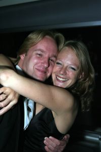 14-10-2006 SHOWBIZZ; JUNIOR KAMER BRENGT GLITTER EN GLAMOUR NAAR ALKMAAR.Ter gelegenheid van het 40 jarige bestaan van de Junior kamer was er een feest georganiseerd op een prachtige boot namelijk een van PURE LINER. Vele honderden JR gasten waren per limo of per  Hummer naar Alkmaar gekomen om het gala feest van het jaar mee te vieren.Elk jaar vieren de leden van de junior kamer een gala feest voor haar leden, nu waren ook niet leden uitgenodigd om het 40 jarige bestaan van de JR kamer mee te vieren.Muziek was er van een top dj en ook Replay kwam even langs om de voetjes en handjes wat losser te maken op deze prachtige boot.Na het feest werd iedereen weer naar huis gereden in de gereedstaande limo-s. Al met al een compliment voor de leden van de JR kamer. Eindelijk eens een feest met uitstraling, het was nu echt GLITTER EN GLAMOUR IN ALKMAAR.
foto: Albert den Iseger.