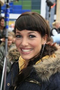 26-10-2006 SHOWBIZZ; PREMIERE VAN THEATERTOUR KUS JE VRIENDEN. Na vandaag zijn  Meike -  Fleur- Anouk en Monique te bewonderen in verschillende theaters door het hele land met hun KUS je vriendentour. Het niuwe album van KUS ligt in de winkel en het is onder tussen al beloond met een Gouden Award. Vele BNers waren komen opdraven met hun kinderen in het Fortis Circustheater te Scheveningen.
Foto: Albert den Iseger. 