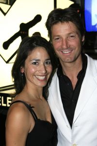 27-10-2006 SHOWBIZZ; PREMIERE VAN TONEELSTUK SEXUAL PERVERSITY. MTV en REP producties presenteerden de premiere van het gedurfde toneelstuk Sexual Perversity met Birgit Schuurman_Johnny de Mol_Gijs Naber en Jelka van Houten. Het stuk gaat over geven en nemen en je durven overgeven in een relatie, in een tijd waar je wordt overspoelt met seks,decadentie en losbandigheid. De premiere werd bezocht door tal van BNers oa. Katja Schuurman-Dinand Woesthoff-Sjoerd Pleijsier-Huub Stapel-Ellen van Damme-Carice van Houten-Percy-Winston Post en nog vele anderen.
foto: Albert den Iseger