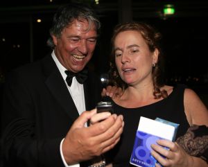 20-10-2006 SHOWBIZZ; UITREIKING VAN GOUDEN TELEVIZIERRING 2006.Vandaag vondt de uitreiking plaats van de Televizier ring 2006, winnaars van de gouden ring waren de Lama s, zilveren televizier ring voor Yvon Jaspers,  zilveren televizier-ster Paul de Leeuw en de gouden stuiver ging naar AVRO Junior songfestival Tooske Ragas.
foto: Albert den Iseger.