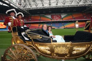 01-11-2007 SHOWBIZZ; 57 JARIGE ANDRE RIEU BEGINT AAN WERELD TOURNEE. In 2008 gaat Andre Rieu met het Johan Strauss Orkest en meer dan 500 medewerkers beginnen aan een korte wereld tournee waar hij ook de Amsterdamde Arene zal aandoen.
foto: Albert den Iseger