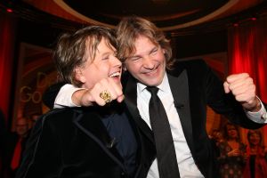 31-10-2007 SHOWBIZZ; TELEVIZIER RING UITREIKING 2007 IN CARRE TE AMSTERDAM. De fel begeerde gouden ring ging dit jaar naar DWDD vab Matthijs van Nieuwkerk. Paul de Leeuw won de Zilveren Televisie ster bij de mannen en Anita Witzier won de Zilveren Televisie Ster bij de dames. De Gooische vrouwen grepen dit jaar naast de Gouden ring maar de dames gingen er nu al vanuit dat de verkiezing van 2008 zeker het goud naar hun waanzinnige populaire serie zal gaan. Heel bekend nederland passeerde de rode loper en iedereen vondt het weer een feest om van te smullen.
foto: Albert den Iseger.