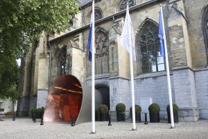 22-10-2007 SHOWBIZZ; DIVERSE FOTO S INZAKE VICTOR REINIER EN ZIJN PROBLEMEN IN MAASTRICHT. De vriendin van Victor Reinier viel uit het raam van Hotel Derlon te Maastricht.Nog steeds is onbekend wat er precies die nacht gebeurde in suite 220
foto: Albert den Iseger.