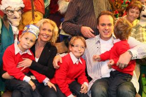 15-10-2008 SHOWBIZZ; SPROOKJESVERJAARDAG VOOR 6 JARIGE JAN BAUER BIJ SPROOKJESBOOM. Jan Bauer werd zes jaar en vierde zijn verjaardag voor het eerst niet thuis maar bij de premiere van de Sprookjesboom.
foto: Albert den Iseger.