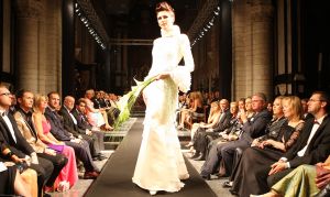 06-10-2008 SHOWBIZZ; KONINKLIJK BEZOEK BIJ MODESHOW VAN STEFAN BADAL IN ANTWERPEN. Prins Laurent en zijn vrouw Claire waren de koninklijke gasten bij de betoverende haute couture show van Stefan Badel. De Nederlandse  haute couture ontwerper is ondertussen een  van de bekenste modemakers van Belgie.
foto: Albert den Iseger.