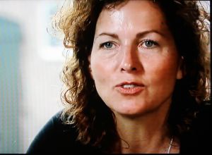 16-10-2009 SHOWBIZZ; BOER JOS EN DYCKE ZIJN AL STELLETJE IN HUN DIRECTE OMGEVING. In het KRO programma BOER ZOEKT VROUW van Yvon Jaspers in boer Jos nog volop aan het dollen met zijn vrouwen, jawel voor de camera, want in het weekend is hij vooral gehecht aan het adres van Dycke in Silvolde. Iedereen in Silvolde heeft het er al over Boer Jos en Dycke zijn een hecht stelletje geworden.Wij zochten het paar op in Steenbergen en in Silvolde. Edwin Bredius maakte een exclusief verhaal en ik kwam boer Jos tegen in de supermarkt met zijn dochter, boodschappen doen voor het a.s. weekend. Het exclusieve verhaal deze week in uw weekblad Prive.
foto: Albert den Iseger.