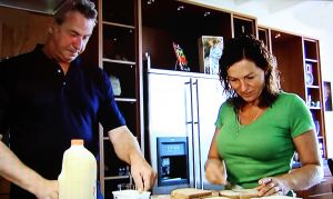 16-10-2009 SHOWBIZZ; BOER JOS EN DYCKE ZIJN AL STELLETJE IN HUN DIRECTE OMGEVING. In het KRO programma BOER ZOEKT VROUW van Yvon Jaspers in boer Jos nog volop aan het dollen met zijn vrouwen, jawel voor de camera, want in het weekend is hij vooral gehecht aan het adres van Dycke in Silvolde. Iedereen in Silvolde heeft het er al over Boer Jos en Dycke zijn een hecht stelletje geworden.Wij zochten het paar op in Steenbergen en in Silvolde. Edwin Bredius maakte een exclusief verhaal en ik kwam boer Jos tegen in de supermarkt met zijn dochter, boodschappen doen voor het a.s. weekend. Het exclusieve verhaal deze week in uw weekblad Prive.
foto: Albert den Iseger.