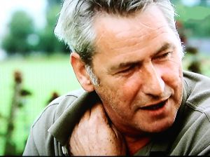 16-10-2009 SHOWBIZZ; BOER JOS EN DYCKE ZIJN AL STELLETJE IN HUN DIRECTE OMGEVING. In het KRO programma BOER ZOEKT VROUW van Yvon Jaspers in boer Jos nog volop aan het dollen met zijn vrouwen, jawel voor de camera, want in het weekend is hij vooral gehecht aan het adres van Dycke in Silvolde. Iedereen in Silvolde heeft het er al over Boer Jos en Dycke zijn een hecht stelletje geworden.Wij zochten het paar op in Steenbergen en in Silvolde. Edwin Bredius maakte een exclusief verhaal en ik kwam boer Jos tegen in de supermarkt met zijn dochter, boodschappen doen voor het a.s. weekend. Het exclusieve verhaal deze week in uw weekblad Prive.
foto: Albert den Iseger.