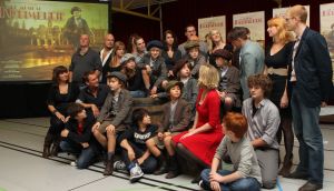 15-10-2010 SHOWBIZZ; MUSICAL KRUIMELTJE BINNENKORT IN DE EFTELING. In de Focus studio te Amsterdam word hard gewerkt met de diverse Kruimeltjes en de verdere cast om de musical op tijd klaar te hebben. Vanaf November zal hij zijn start beleven in het theater van de Efteling.
foto: Albert den Iseger