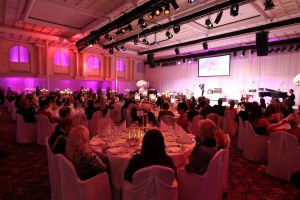 03-10-2011 SHOWBIZZ; KIKA GALA 2011 WAS WEER GROOT SUCCES. Het 5e Grand Gala voor Kika en stichting Hoogvliegers was weer een hoogtepunt voor de organisatie en de vele gasten. Er werd  405.000.00 opgehaald voor het goede doel. Veel artiesten steunden deze stichting met optredens oa. Dean Saunders_LA the Voices_George McCrae en Ludwig Galea uit Malta. Ambassadrice Inge de Bruijn danste tot aan de kleine uurtjes met Prins Enrique de Borbon y Gracia de Lobez. Evert Santegoeds_ Gallyon van Vessum en Esther Oosterbeek presenteerde de avond met een knipoog naar de vele BNers in de zaal.
foto: Albert den Iseger.