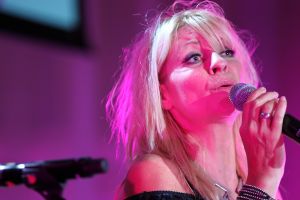 03-10-2011 SHOWBIZZ; KIKA GALA 2011 WAS WEER GROOT SUCCES. Het 5e Grand Gala voor Kika en stichting Hoogvliegers was weer een hoogtepunt voor de organisatie en de vele gasten. Er werd  405.000.00 opgehaald voor het goede doel. Veel artiesten steunden deze stichting met optredens oa. Dean Saunders_LA the Voices_George McCrae en Ludwig Galea uit Malta. Ambassadrice Inge de Bruijn danste tot aan de kleine uurtjes met Prins Enrique de Borbon y Gracia de Lobez. Evert Santegoeds_ Gallyon van Vessum en Esther Oosterbeek presenteerde de avond met een knipoog naar de vele BNers in de zaal.
foto: Albert den Iseger.