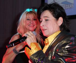 03-10-2011 SHOWBIZZ; KIKA GALA 2011 WAS WEER GROOT SUCCES. Het 5e Grand Gala voor Kika en stichting Hoogvliegers was weer een hoogtepunt voor de organisatie en de vele gasten. Er werd  405.000.00 opgehaald voor het goede doel. Veel artiesten steunden deze stichting met optredens oa. Dean Saunders_LA the Voices_George McCrae en Ludwig Galea uit Malta. Ambassadrice Inge de Bruijn danste tot aan de kleine uurtjes met Prins Enrique de Borbon y Gracia de Lobez. Evert Santegoeds_ Gallyon van Vessum en Esther Oosterbeek presenteerde de avond met een knipoog naar de vele BNers in de zaal.
foto: Albert den Iseger.