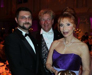03-10-2011 SHOWBIZZ; KIKA GALA 2011 WAS WEER GROOT SUCCES. Het 5e Grand Gala voor Kika en stichting Hoogvliegers was weer een hoogtepunt voor de organisatie en de vele gasten. Er werd  405.000.00 opgehaald voor het goede doel. Veel artiesten steunden deze stichting met optredens oa. Dean Saunders_LA the Voices_George McCrae en Ludwig Galea uit Malta. Ambassadrice Inge de Bruijn danste tot aan de kleine uurtjes met Prins Enrique de Borbon y Gracia de Lobez. Evert Santegoeds_ Gallyon van Vessum en Esther Oosterbeek presenteerde de avond met een knipoog naar de vele BNers in de zaal.
foto: Albert den Iseger.