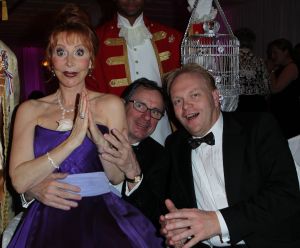 03-10-2011 SHOWBIZZ; KIKA GALA 2011 WAS WEER GROOT SUCCES. Het 5e Grand Gala voor Kika en stichting Hoogvliegers was weer een hoogtepunt voor de organisatie en de vele gasten. Er werd  405.000.00 opgehaald voor het goede doel. Veel artiesten steunden deze stichting met optredens oa. Dean Saunders_LA the Voices_George McCrae en Ludwig Galea uit Malta. Ambassadrice Inge de Bruijn danste tot aan de kleine uurtjes met Prins Enrique de Borbon y Gracia de Lobez. Evert Santegoeds_ Gallyon van Vessum en Esther Oosterbeek presenteerde de avond met een knipoog naar de vele BNers in de zaal.
foto: Albert den Iseger.