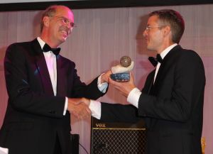 03-10-2011 SHOWBIZZ; KIKA GALA 2011 WAS WEER GROOT SUCCES. Het 5e Grand Gala voor Kika en stichting Hoogvliegers was weer een hoogtepunt voor de organisatie en de vele gasten. Er werd  405.000.00 opgehaald voor het goede doel. Veel artiesten steunden deze stichting met optredens oa. Dean Saunders_LA the Voices_George McCrae en Ludwig Galea uit Malta. Ambassadrice Inge de Bruijn danste tot aan de kleine uurtjes met Prins Enrique de Borbon y Gracia de Lobez. Evert Santegoeds_ Gallyon van Vessum en Esther Oosterbeek presenteerde de avond met een knipoog naar de vele BNers in de zaal.
foto: Albert den Iseger.