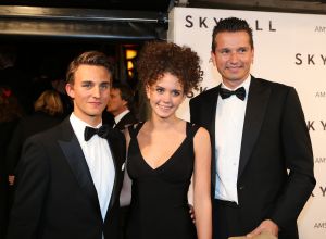 28-10-2012 SHOWBIZZ; NWE JAMES BOND FILM SKY FALL GING IN PREMIERE. Vele DUTCH CELEBRITIES kwamen naar het TUSCHINSKI te Amsterdam om te genieten van de nieuwste BOND.
foto: Albert den Iseger.