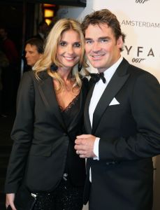 28-10-2012 SHOWBIZZ; NWE JAMES BOND FILM SKY FALL GING IN PREMIERE. Vele DUTCH CELEBRITIES kwamen naar het TUSCHINSKI te Amsterdam om te genieten van de nieuwste BOND.
foto: Albert den Iseger.