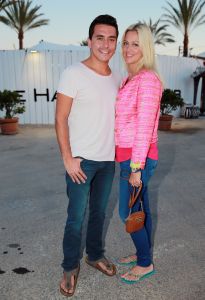 04-10-2013 SHOWBIZZ; JAN EN LISA SMIT EVEN OP VAKANTIE NAAR IBIZA.  Jan en Lisa waren samen even op Ibiza, Jan voor de opname-s van het programma DE BESTE ZANGER VAN NEDERLAND 2013 en Lisa was erbij om even bij te komen.
Foto: Albert den Iseger