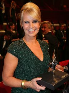 20-10-2013 SHOWBIZZ; DE 48ste TELEVIZIER-RING GALA WAS ER EEN VOOR DE MOLLEN. Prijswinnaars waren- Linda en Johnny de Mol-Art Rooijakkers-Kees Tol-Dieuwertje Blok.
foto: Albert den Iseger. 