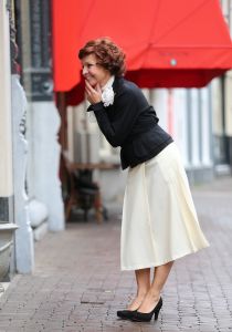 30-10-2013 SHOWBIZZ; MARISKA VAN KOLCK SPEELT CONNY STUART.
foto: Albert den Iseger