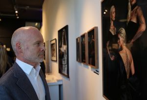18-10-2013 SHOWBIZZ; PATRICIA STEUR HEEFT EXPOSITIE   TRIPLE TROUBLE  IN AMSTEL GALLERY.
foto: Albert den Iseger