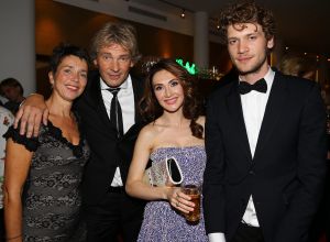 09-10-2013 SHOWBIZZ; MATTHIJS VAN NIEUWKERK TROTS OP ZIJN SCHOONDOCHTER CARICE. Zijn zoon Kees heeft al geruime tijd verkering met Carice van Houten en komt daar nu met naar buiten.
foto: Albert den Iseger