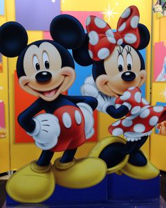 12-10-2013 SHOWBIZZ; DISNEY ALIVE IN AMSTERDAMSE RAI. Speciaal voor de aller kleinste kwamen Mickey en zijn vrienden naar de RAI.
foto: Albert den Iseger