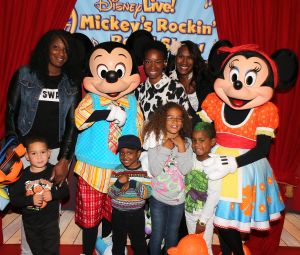 12-10-2013 SHOWBIZZ; DISNEY ALIVE IN AMSTERDAMSE RAI. Speciaal voor de aller kleinste kwamen Mickey en zijn vrienden naar de RAI.
foto: Albert den Iseger