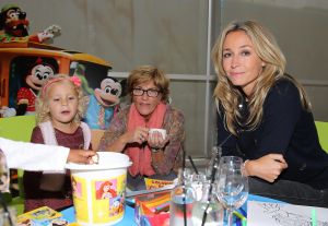 12-10-2013 SHOWBIZZ; DISNEY ALIVE IN AMSTERDAMSE RAI. Speciaal voor de aller kleinste kwamen Mickey en zijn vrienden naar de RAI.
foto: Albert den Iseger