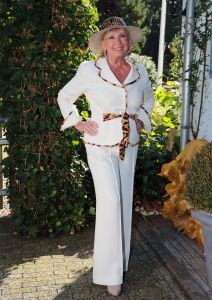 10-10-2013 SHOWBIZZ; WILLEKE ALBERTI ZIET ER WEER PRACHTIG UIT NA AFVAL RACE M.M.V WEIGHT WATCHERS.
foto: Albert den Iseger