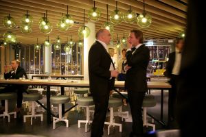 03-10-2014 SHOWBIZZ; GALA VAN DE NEDERLANDSE FILM MET DE UITREIKING VAN DE GOUDEN KALVEREN. De Film FUIF was er weer een met vele bekende koppies en vele gouden Kalveren. Maar ook vele grote namen uit de Nederlandse film industrie ontbraken op deze filmfuif. foto: Albert den Iseger