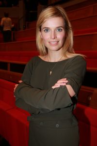 03-10-2014 SHOWBIZZ; GALA VAN DE NEDERLANDSE FILM MET DE UITREIKING VAN DE GOUDEN KALVEREN. De Film FUIF was er weer een met vele bekende koppies en vele gouden Kalveren. Maar ook vele grote namen uit de Nederlandse film industrie ontbraken op deze filmfuif. foto: Albert den Iseger