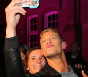 01-10-2015 SHOWBIZZ; 25 JAAR OP TV GOEDE TIJDEN SLECHTE TIJDEN. Alle acteurs van de soap serie GTST van de afgelopen 25 jaar kwamen bijeen voor een feestje.
foto: Albert den Iseger