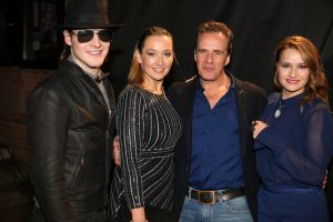 01-10-2015 SHOWBIZZ; 25 JAAR OP TV GOEDE TIJDEN SLECHTE TIJDEN. Alle acteurs van de soap serie GTST van de afgelopen 25 jaar kwamen bijeen voor een feestje.
foto: Albert den Iseger