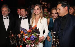 30-09-2016 SHOWBIZZ; GOUDEN KALVEREN GALA 2016. Beste actrice HANNAH HOEKSTRA  voor haar rol in de film DE HELLEWEG. Tot beste acteur werd gekozen ISSAKA SAWADOGO voor de film THE PARADISE SUITE.
Fote : Albert den Iseger