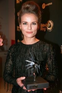 13-10-2016 SHOWBIZZ; FLOORTJE DESSING WINT GOUDEN TELEVIZIER RING 2016. Humberto Tan won de Televizier-Ster voor presentator, Chantal Janzen won opnieuw de Televizier-Ster voor presentatrice. Pip Pellens kreeg de prijs voor aanstormend talent. Paul de leeuw won met zijn talkshow. Thom Hoffman was de beste acteur en Angela Schijf als beste actrice.
foto: Albert den Iseger