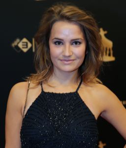 30-09-2016 SHOWBIZZ; GOUDEN KALVEREN GALA 2016. Beste actrice HANNAH HOEKSTRA  voor haar rol in de film DE HELLEWEG. Tot beste acteur werd gekozen ISSAKA SAWADOGO voor de film THE PARADISE SUITE.
Fote : Albert den Iseger