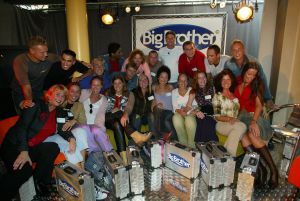 28-08-2002 SHOWBIZZ; BIG BROTHER HUIS GAAT OPEN. De eerste deelnemers zijn gearriveerd.
foto: Albert den Iseger