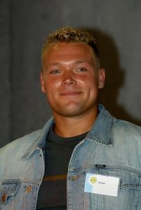 28-08-2002 SHOWBIZZ; BIG BROTHER HUIS GAAT OPEN. De eerste deelnemers zijn gearriveerd.
foto: Albert den Iseger