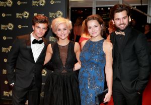 13-10-2016 SHOWBIZZ; FLOORTJE DESSING WINT GOUDEN TELEVIZIER RING 2016. Humberto Tan won de Televizier-Ster voor presentator, Chantal Janzen won opnieuw de Televizier-Ster voor presentatrice. Pip Pellens kreeg de prijs voor aanstormend talent. Paul de leeuw won met zijn talkshow. Thom Hoffman was de beste acteur en Angela Schijf als beste actrice.
foto: Albert den Iseger